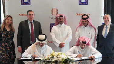 Qatari Diar signs an agreement to open the first branch of Sainsbury's in Lusail City